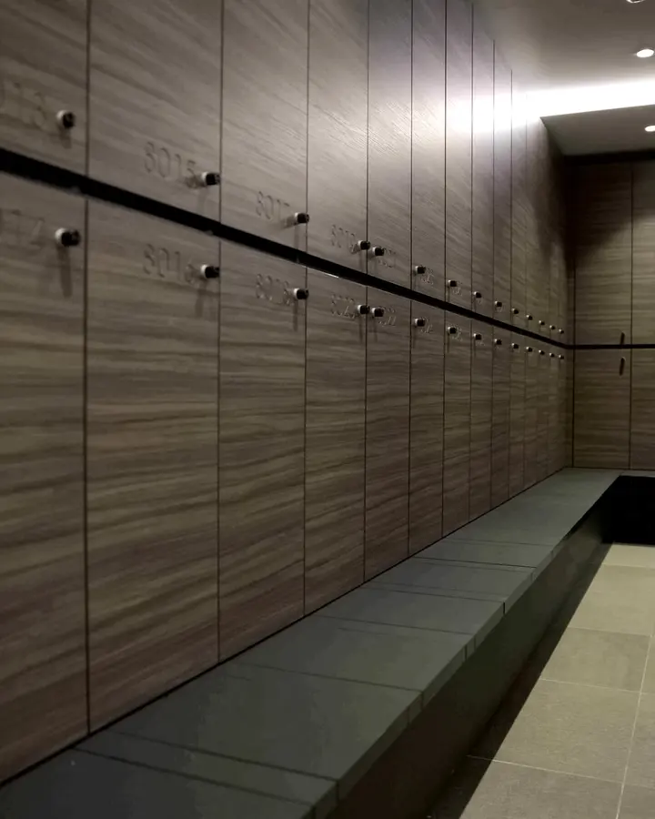 Schränke für Umkleideräume in Sport-, Fitness- und Wellnessstudios