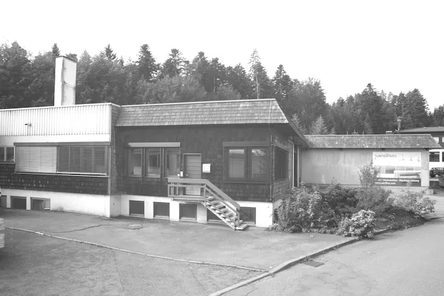 Sandhas Werkstätten company building in Calw
